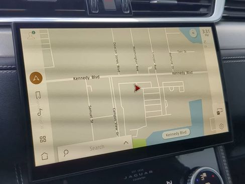 Used 2025 Jaguar F-PACE R-Dynamic S image 29