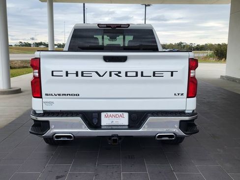 Used 2022 Chevrolet Silverado 1500 LTZ w/ LTZ Premium Package image 6