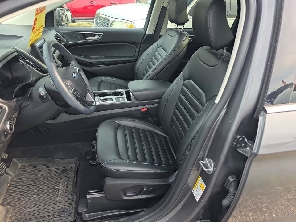 Used 2024 Ford Edge SEL w/ Convenience Package AWD/4WD image 10
