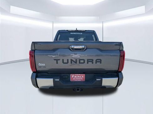 Used 2024 Toyota Tundra Limited AWD/4WD image 5