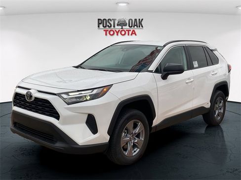 New 2025 Toyota RAV4 LE image 3