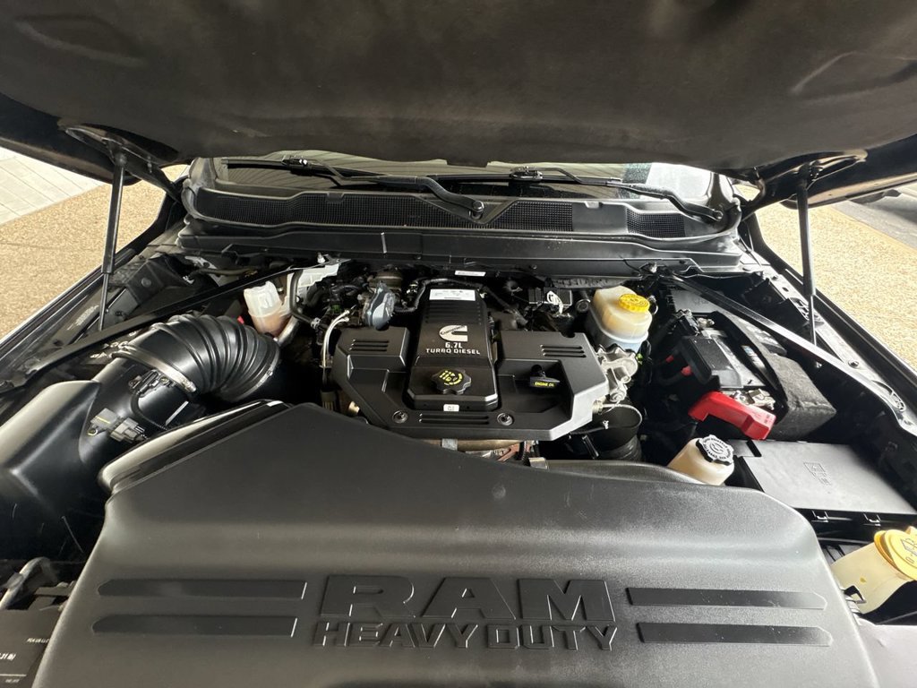 Used 2022 RAM 2500 Limited AWD/4WD image 30