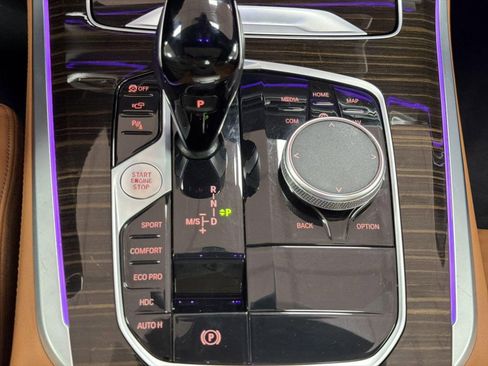 Used 2023 BMW X5 xDrive40i w/ Climate Comfort Package image 15