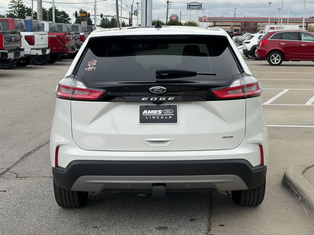 Used 2022 Ford Edge SEL w/ Convenience Package AWD/4WD image 5