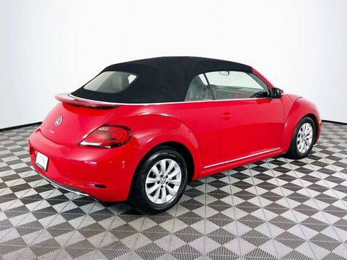 Used 2019 Volkswagen Beetle 2.0T S FWD image 8