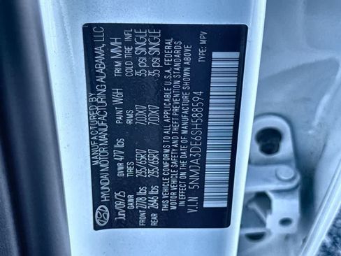 Used 2025 Hyundai Tucson SE FWD image 28