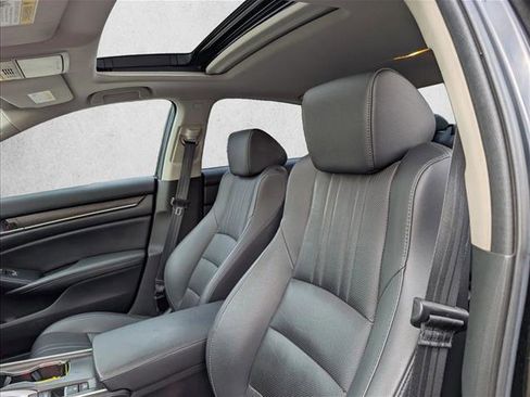 Used 2021 Honda Accord EX-L image 17