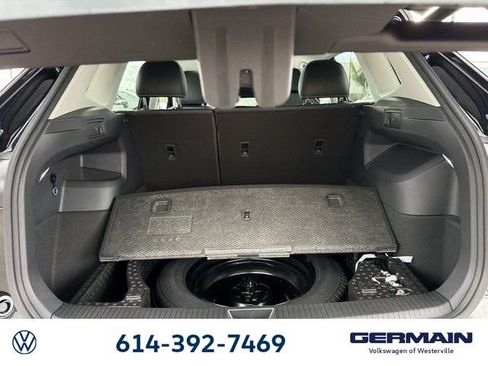 New 2026 Volkswagen Tiguan SE image 16