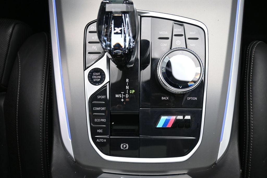 Used 2022 BMW X5 M50i w/ Executive Package AWD/4WD image 19
