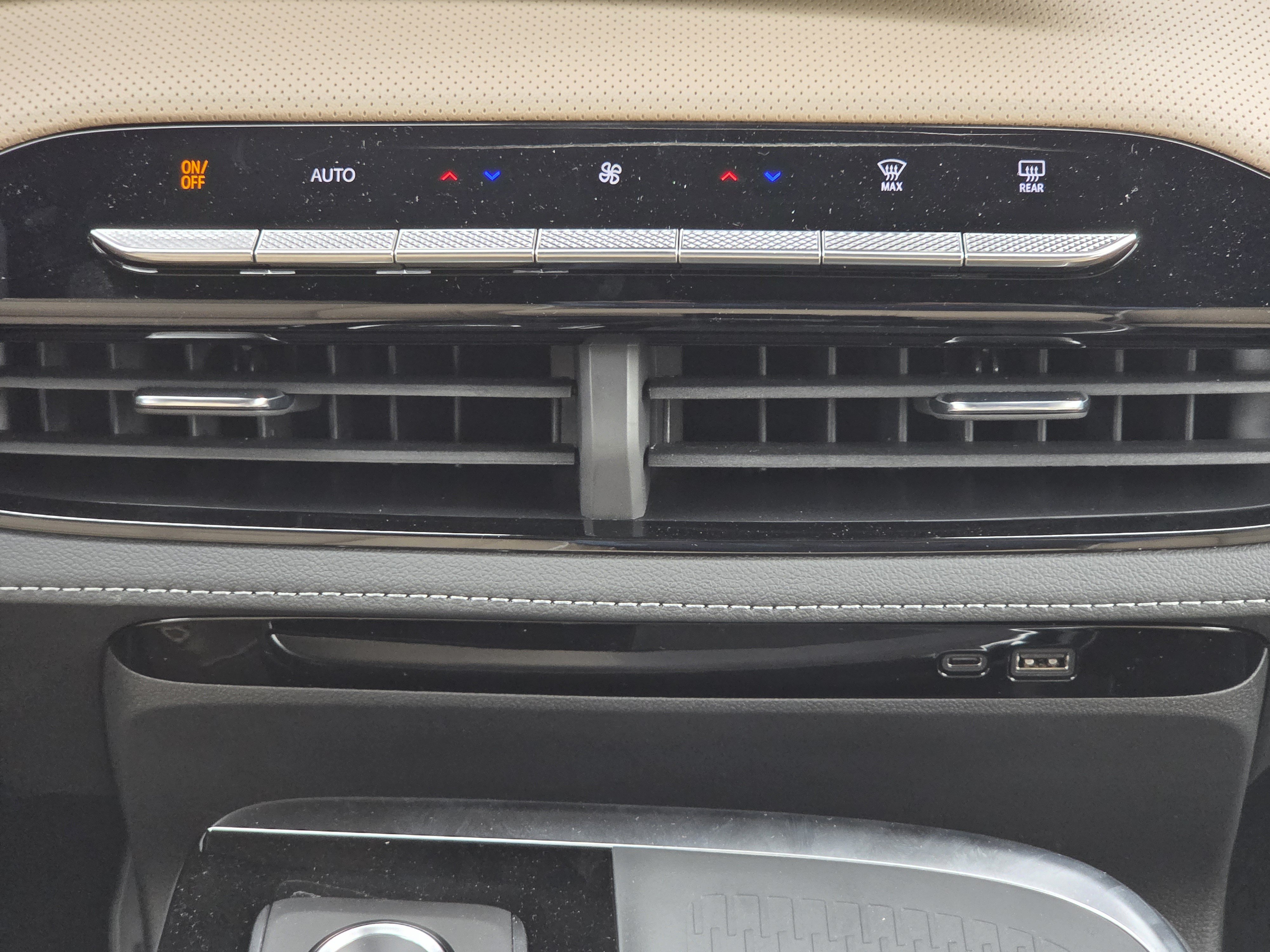 New 2027 Buick Enclave Preferred w/ Power Package AWD/4WD image 13