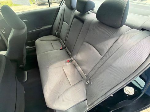 Used 2017 Honda Accord LX image 19