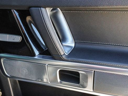 Used 2025 Mercedes-Benz G 550 image 25