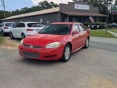 Used 2013 Chevrolet Impala LT FWD image 1