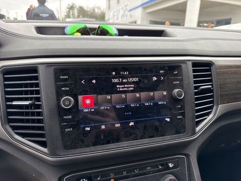 Used 2021 Volkswagen Atlas SE image 22