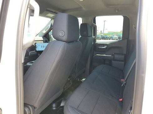 Used 2024 Chevrolet Silverado 1500 W/T w/ WT Fleet Convenience Package AWD/4WD image 9