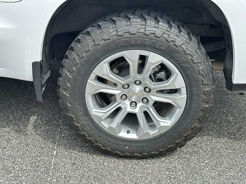 Certified 2024 Chevrolet Silverado 1500 LTZ w/ Z71 Off-Road Package AWD/4WD image 12