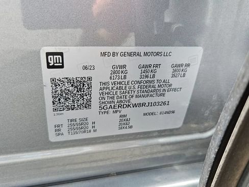 Used 2024 Buick Enclave Avenir w/ Trailering Package, 5000 lbs. FWD image 7