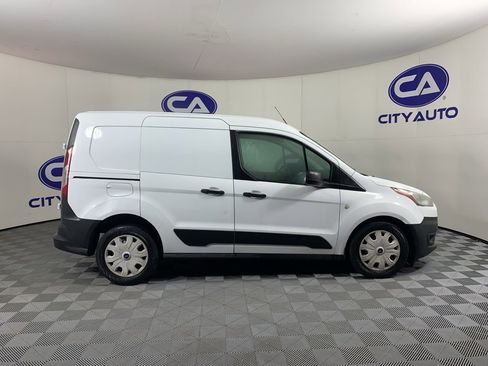 Used 2019 Ford Transit Connect XL image 2