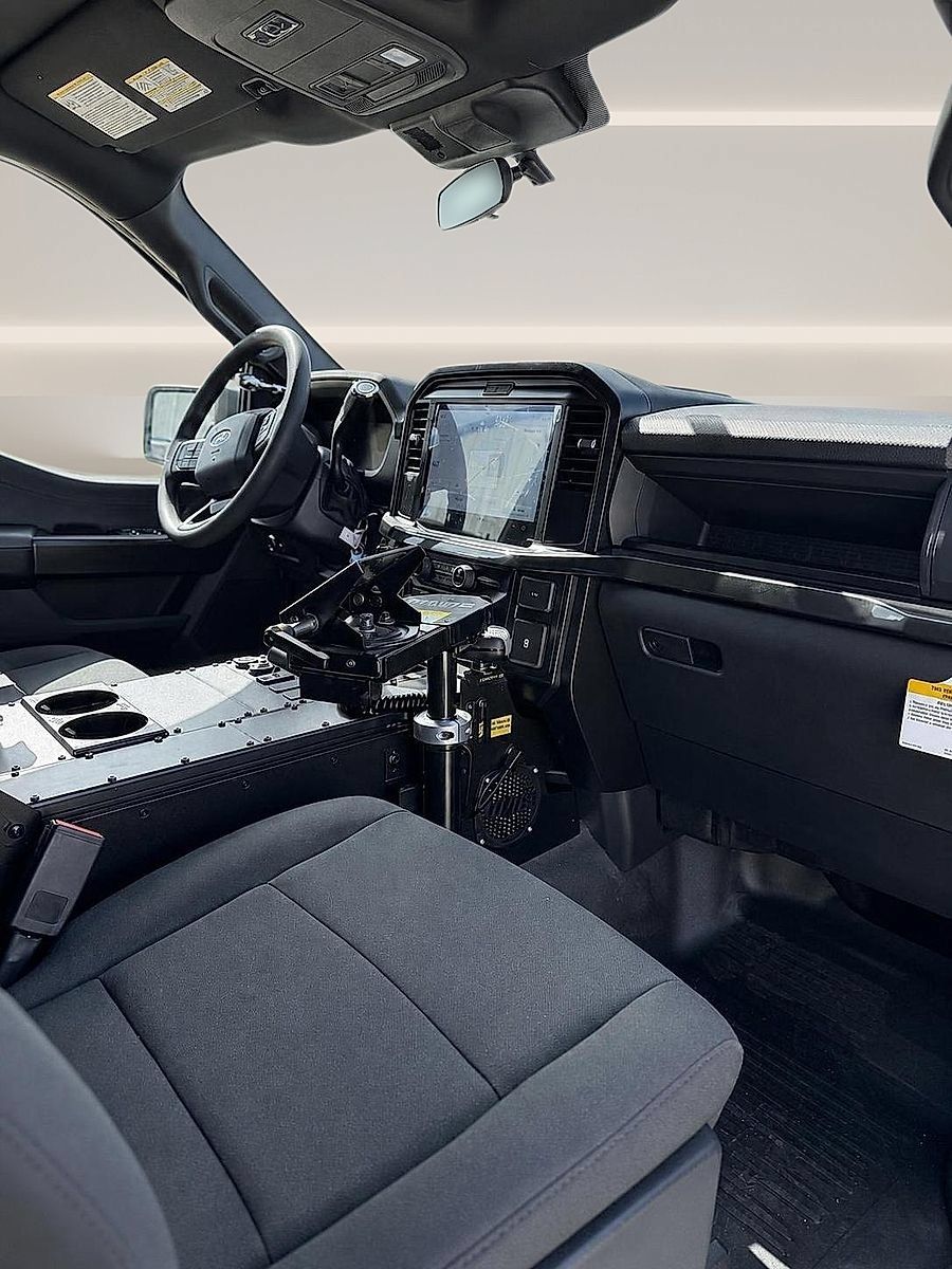 New 2025 Ford F150 XL AWD/4WD image 7