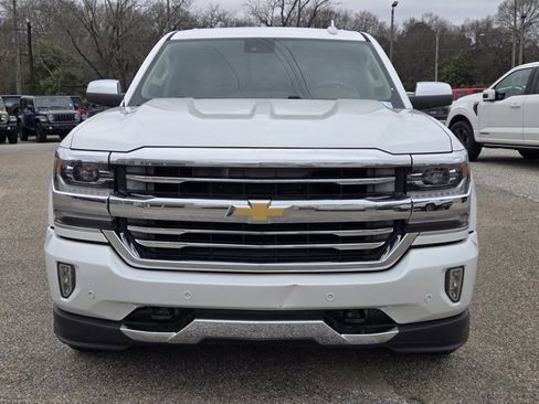 Used 2016 Chevrolet Silverado 1500 High Country w/ High Country Premium Package image 2