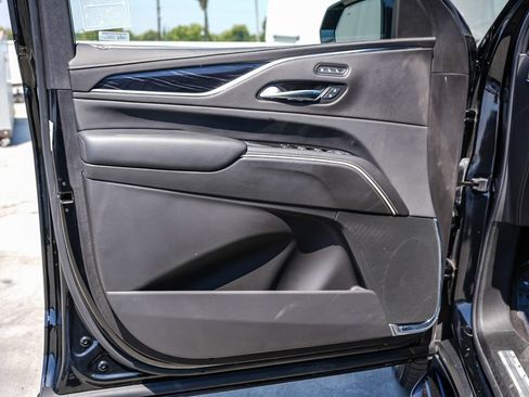 Used 2024 Cadillac Escalade Sport AWD/4WD image 24