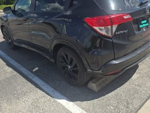 Used 2021 Honda HR-V Sport image 7