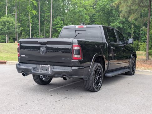 Used 2022 RAM 1500 Laramie AWD/4WD image 3