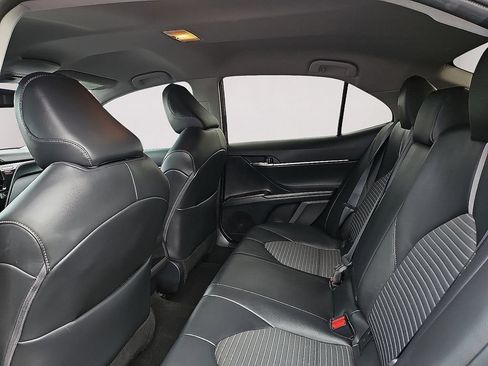 Used 2023 Toyota Camry SE w/ Convenience Package FWD image 15