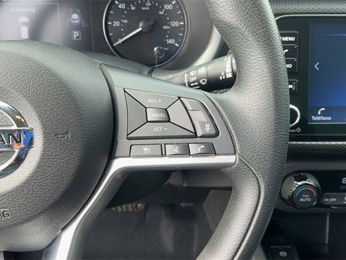 Used 2021 Nissan Kicks SV image 19