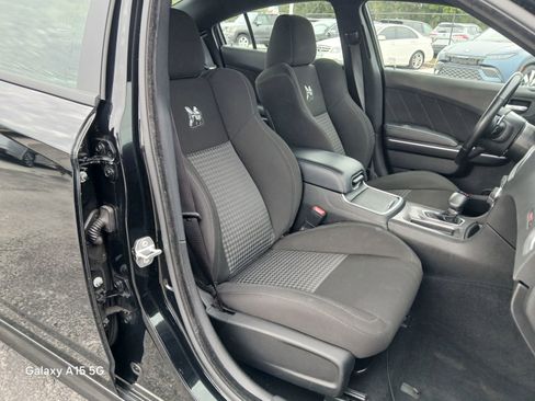Used 2022 Dodge Charger Scat Pack image 19