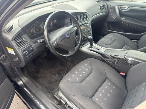 Used 2005 Volvo S60 2.5T image 9
