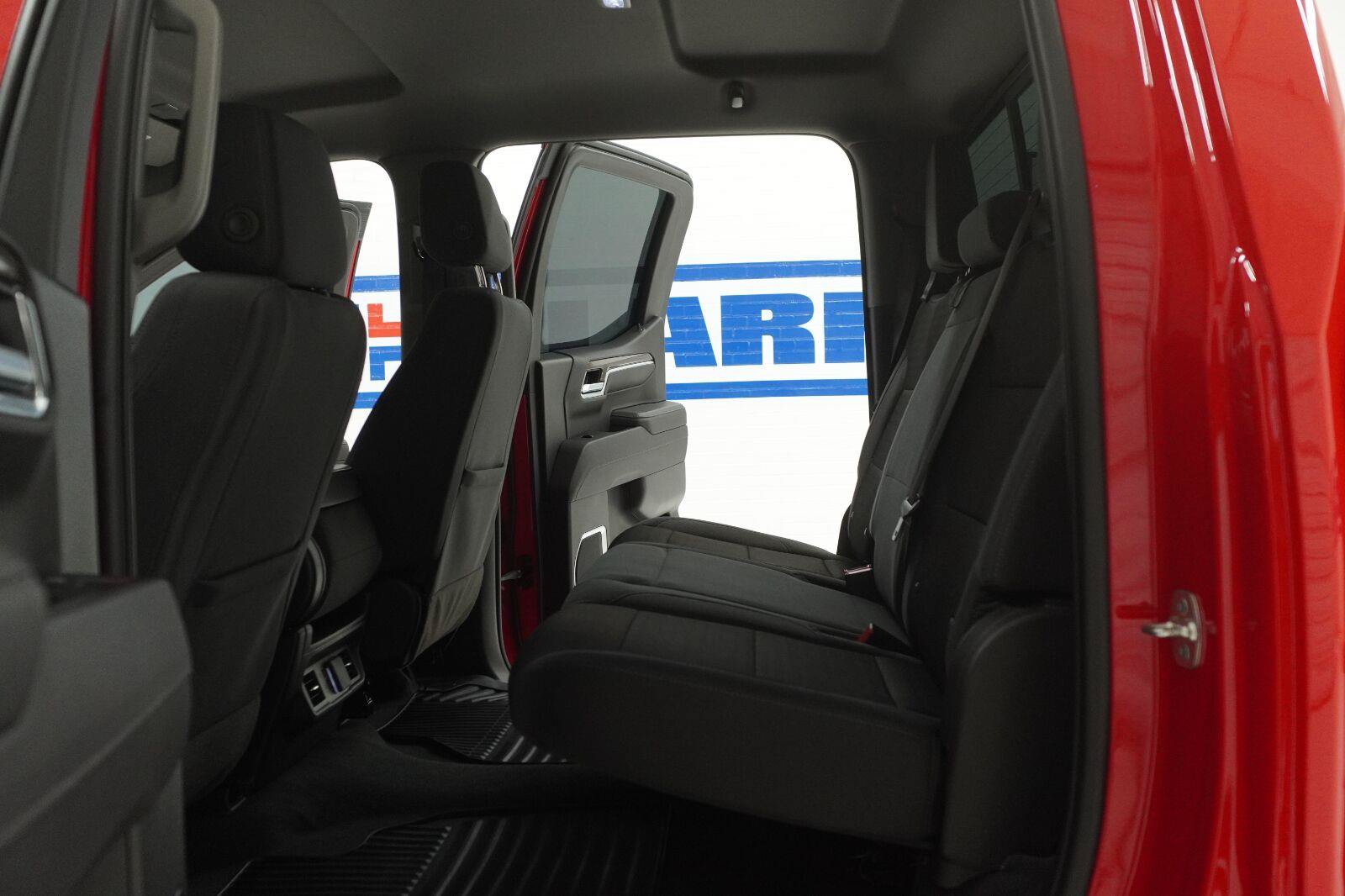 Used 2025 Chevrolet Silverado 1500 LT w/ Texas Edition Plus RWD image 24