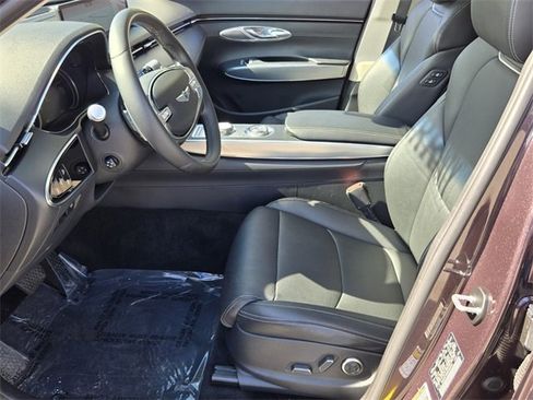 Certified 2022 Genesis GV70 2.5T w/ Select Package image 11