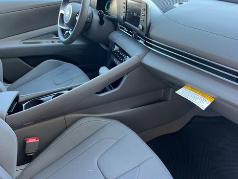 New 2026 Hyundai Elantra Blue image 15