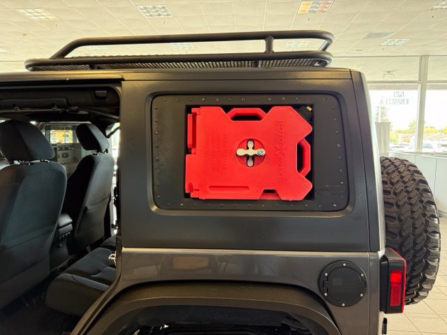Used 2014 Jeep Wrangler Unlimited Sport w/ Quick Order Package 24S AWD/4WD image 26