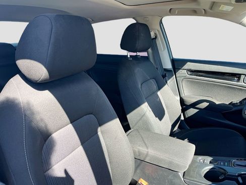 Used 2024 Honda Civic EX image 27