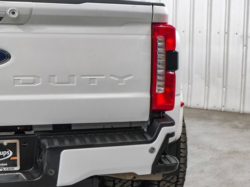 Used 2023 Ford F350 Lariat w/ Lariat Ultimate Package AWD/4WD image 51