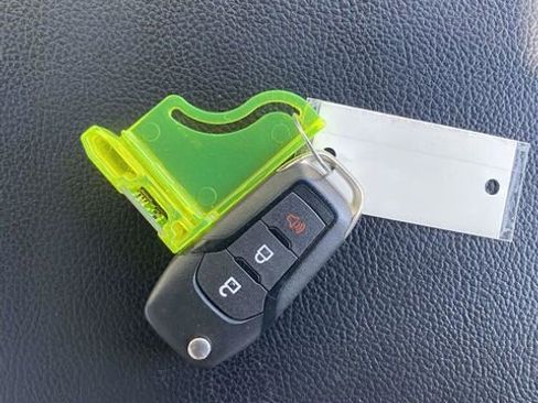 Certified 2019 Ford F150 XLT w/ Equipment Group 301A Mid image 34