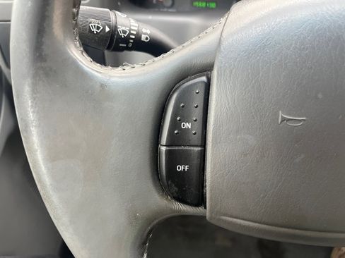 Used 2002 Ford F350 Lariat image 17