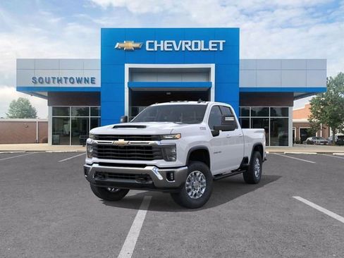 New 2026 Chevrolet Silverado 2500 LT image 8