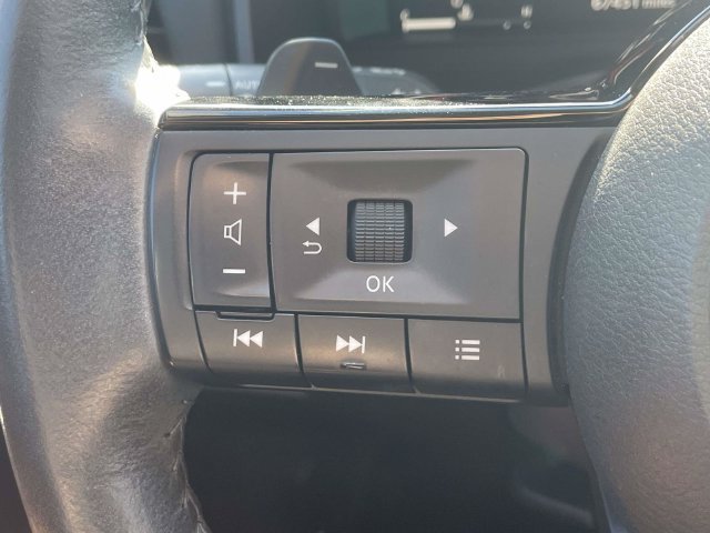 Used 2023 Nissan Rogue Platinum w/ Platinum Premium Package AWD/4WD image 23