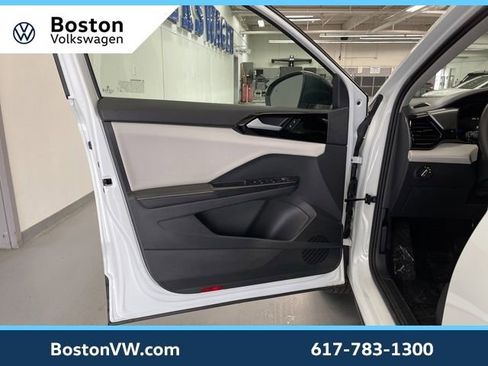 New 2025 Volkswagen Taos S AWD/4WD image 25