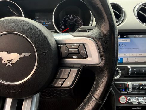 Used 2017 Ford Mustang Premium RWD image 18