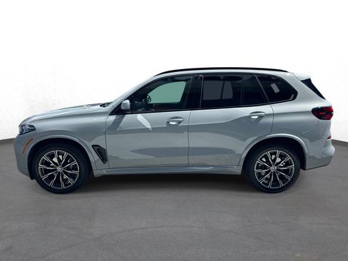Used 2026 BMW X5 xDrive40i AWD/4WD image 6