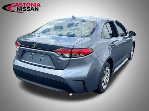 Used 2024 Toyota Corolla LE FWD image 9
