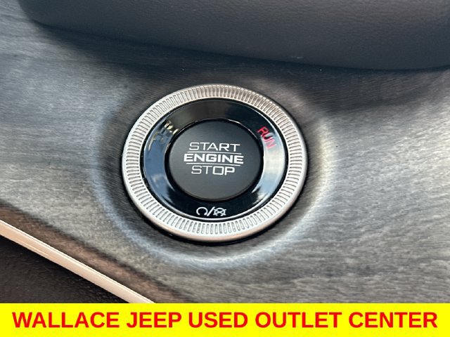 Used 2024 Jeep Grand Cherokee Limited 4xe AWD/4WD image 23
