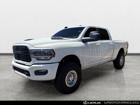 Used 2023 RAM 2500 Laramie w/ Night Edition AWD/4WD image 5