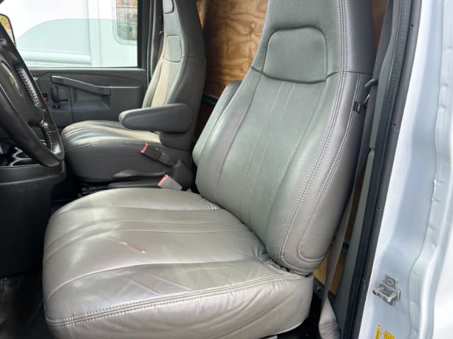 Used 2021 Chevrolet Express 2500 w/ Driver Convenience Package RWD image 9