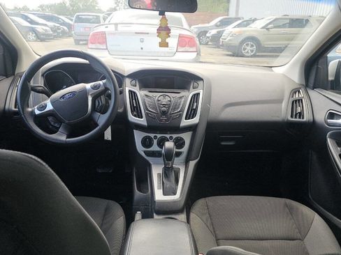 Used 2012 Ford Focus SE image 8