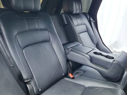 Used 2021 Land Rover Range Rover Autobiography Fifty Edition image 37